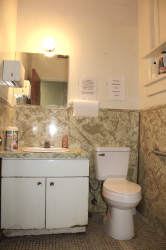 121 S 5th St, Henryetta, OK 74437
