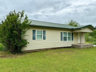 26945 S 206 Rd, Henryetta, OK 74437
