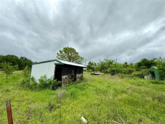 26945 S 206 Rd, Henryetta, OK 74437