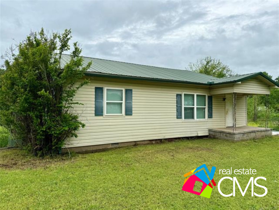 26945 S 206 Rd, Henryetta, OK 74437