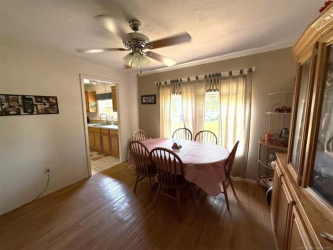 8352 Chestnut Rd, Henryetta, OK 74437