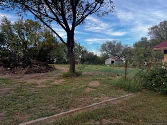 508 E 9th St, Weleetka, OK 74880
