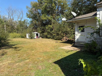 110 W May St, Henryetta, OK 74437