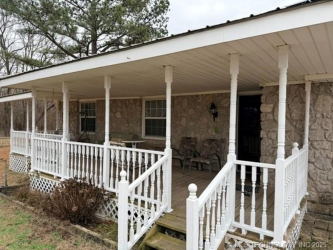 7480 Loblolly Rd, Henryetta, OK 74437